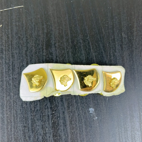 U.S. Army 4x Gold Specialist Rank with Backings - Picture 3 of 3